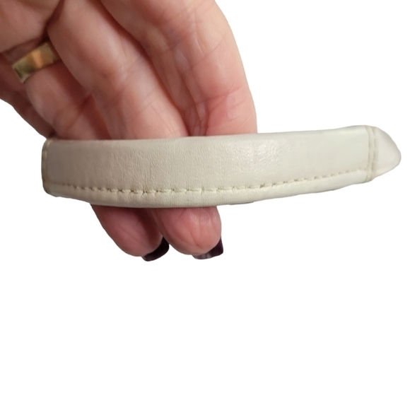 Coach Taylor Laser Cut Eyelet Leather Bag - Picture 4 of 17